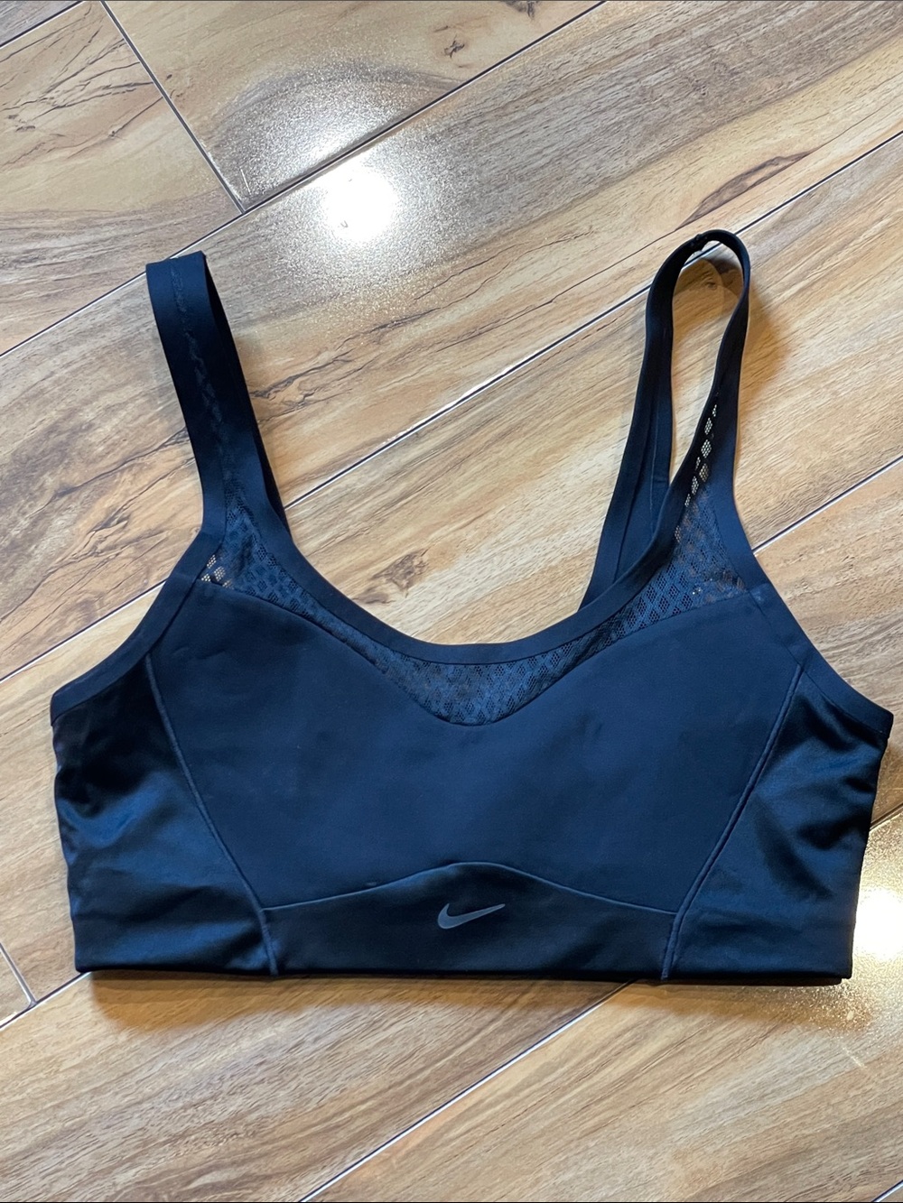 Size medium Nike sports bra
